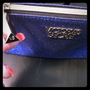 Victoria Secret cosmetic bag 💄 💙